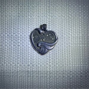 Gorham Sterling Silver Gold Tone Footprints In The Sand Heart Pendant